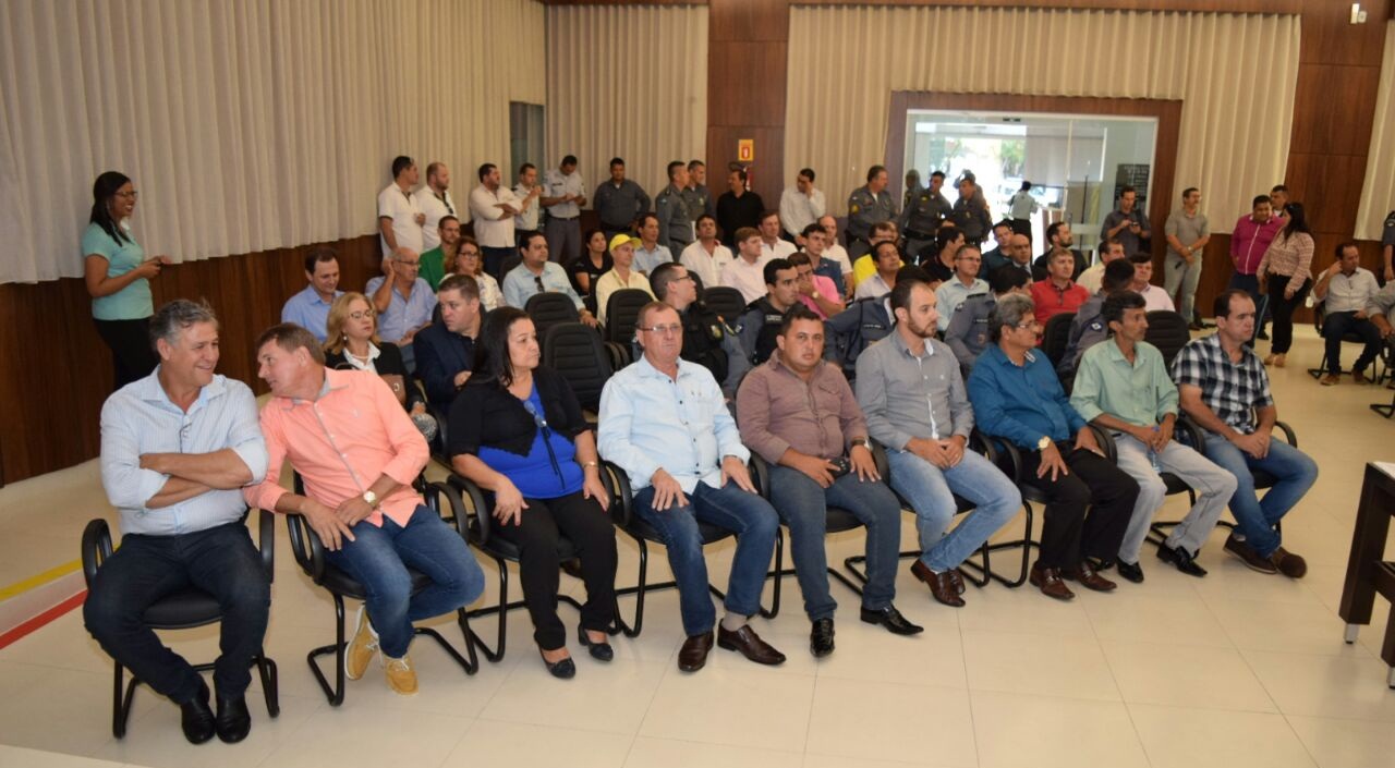 Presidente da Câmara e demais vereadores participam de reunião Junto a SESP.