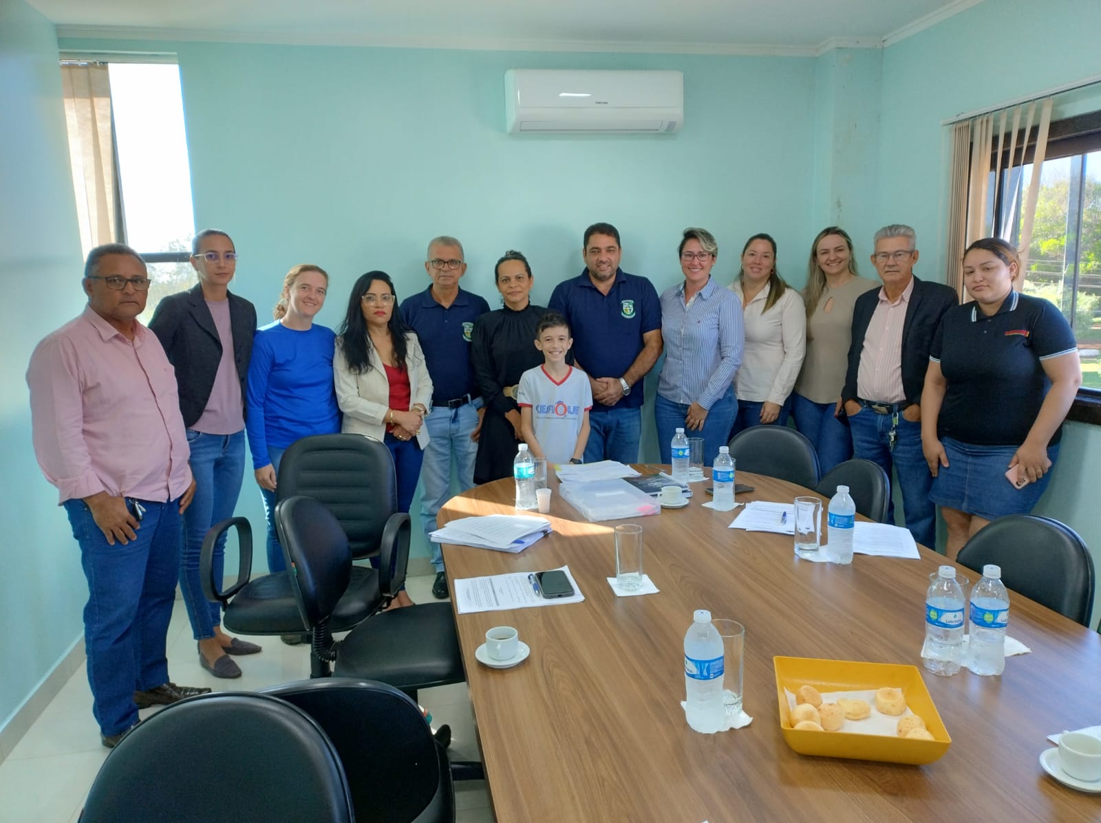 Vereadores se reúnem com representes da associação Anjos Miguel, do Município de Querência-MT.